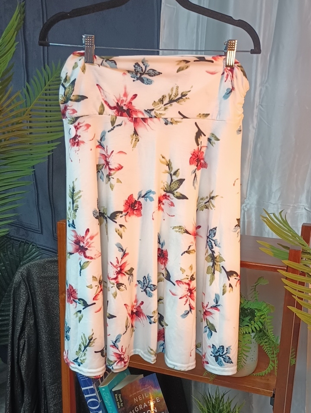 Floral Circle Skater Skirt - White with Pink & Blue Flowers